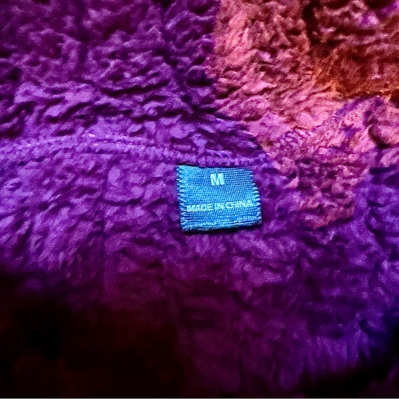 Women's Burgundy Jacket - Picture 9 of 10